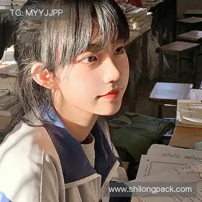 秦莉凌